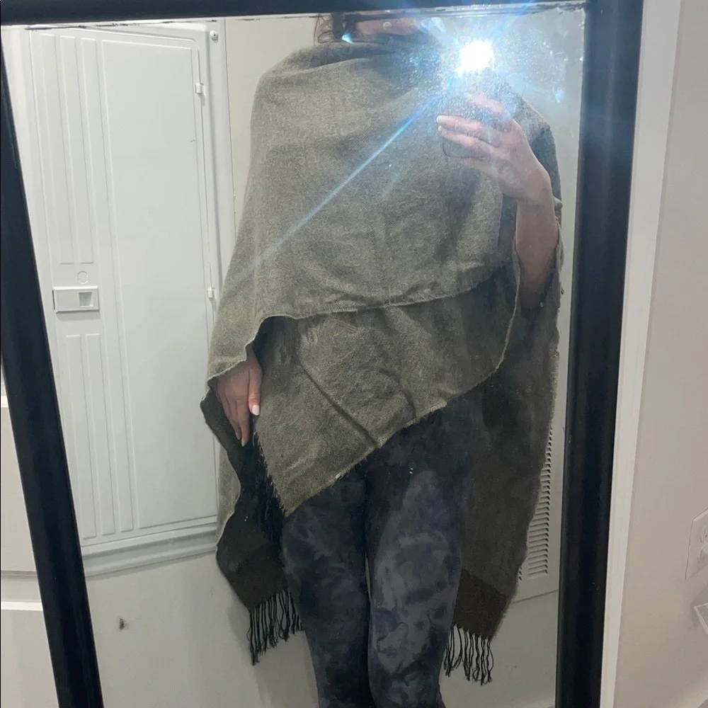 Elegant Tan and Black Fringed Shawl